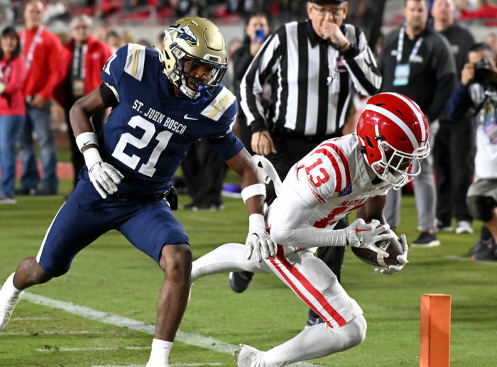 Mater Dei vs St John Bosco CIF Southern Section D1 Final November 24, 2023 Photo-Heston Quan20
